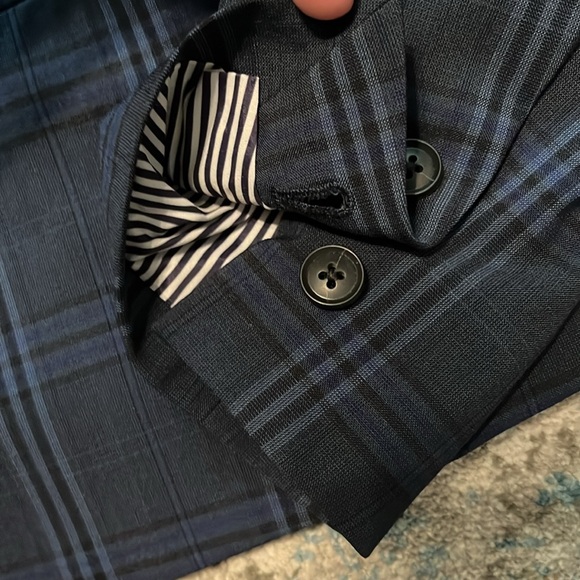 Banana Republic Washable Wool Blazer Navy Plaid Size 4 - Picture 6 of 16